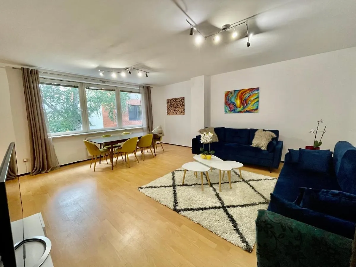 Warsaw Concierge Wola Ratusz Apartment